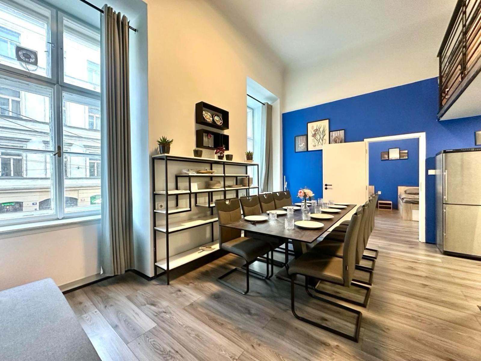 Stunning & Spacious 2bdr In Center Prague1