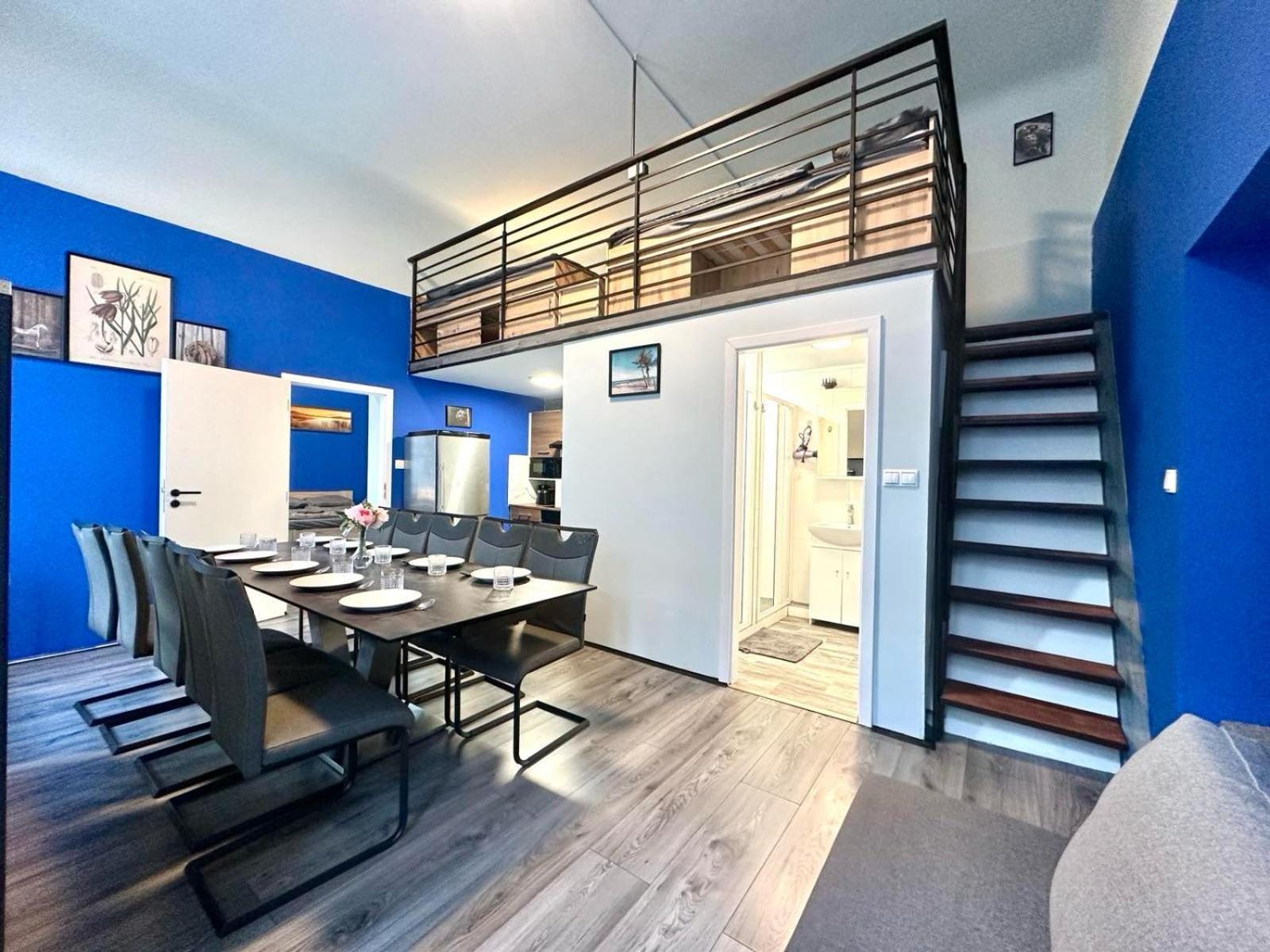 Stunning & Spacious 2bdr In Center Prague1 Apartment *
